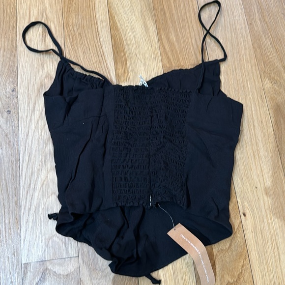 Reformation cove top - Picture 4 of 4